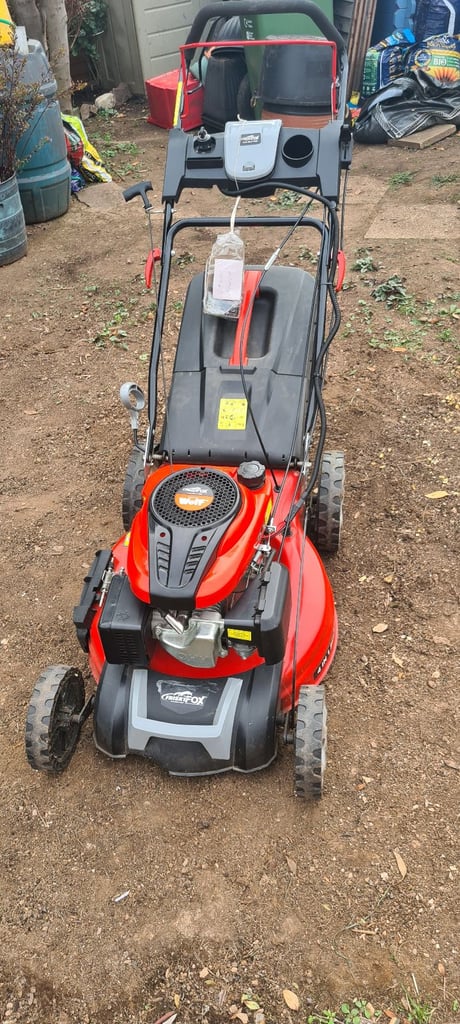 FriskyFox Lawn Racer 530E