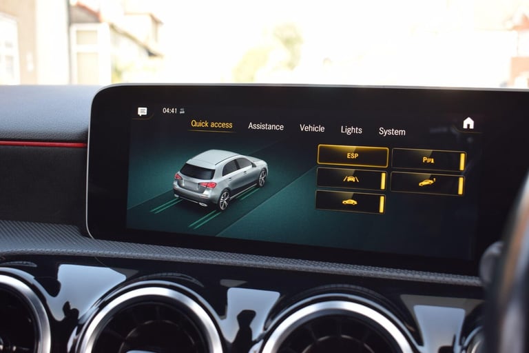 2020 Mercedes-Benz A-Class 1.3 A200 AMG Line (Executive) 7G-DCT Euro 6 (s/s) 5dr HATCHBACK Petrol...