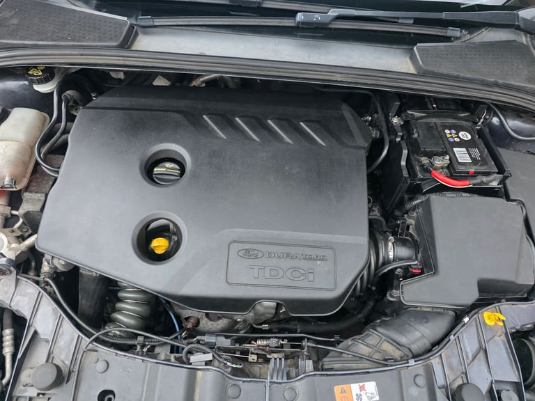 Ford, FOCUS, Hatchback, 2012, Manual, 1560 (cc),5 doors - Image 11