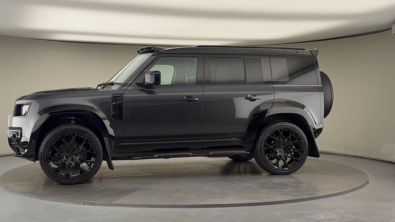 2024 Land Rover Defender 3.0 D250 X-Dynamic HSE 110 5dr Auto ESTATE DIESEL Automatic