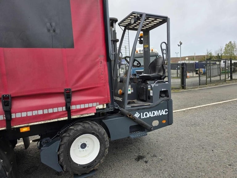 2016 Scania P320 Curtainsider