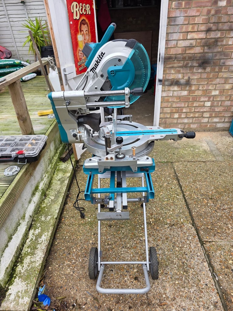 Makita chopsaw 