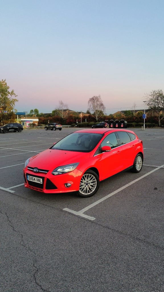Ford, FOCUS, Hatchback, 2014, Manual, 998 (cc), 5 doors