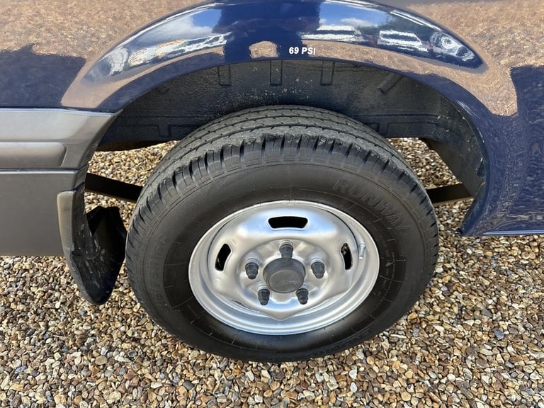 2013 Ford Transit 2.2 TDCi 350 Panel Van 3dr Diesel Manual FWD L2 H3 (209 g/km, 123 bhp) Panel Va...