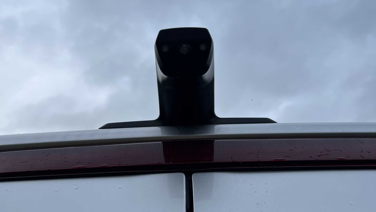 2022 Maxus Deliver 9 Swb Diesel Fwd 2.0 D20 163 Lux Medium Roof Van Medium Roof Van Diesel Manual