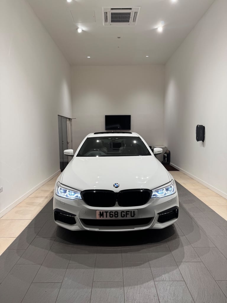 BMW, 5 SERIES, Saloon, 2018, Semi-Auto, 1998 (cc), 4 doors