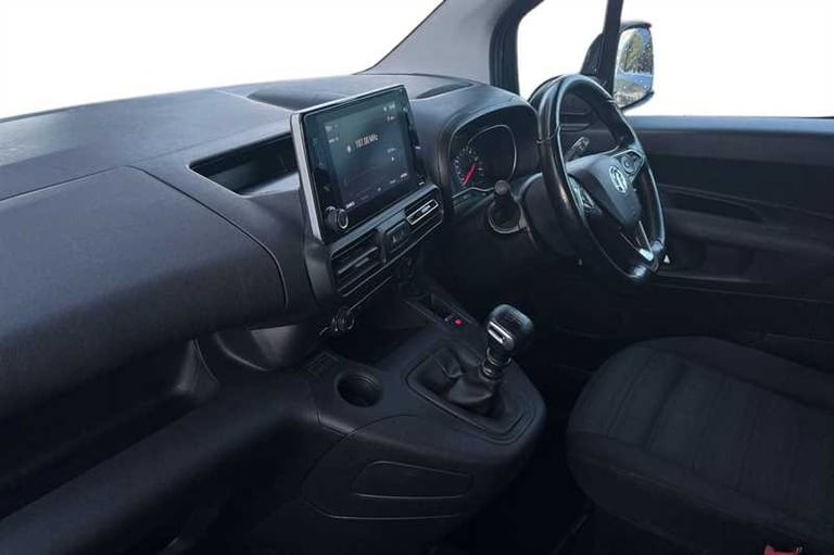 2022 Vauxhall Combo Life 1.5 TURBO D SE 5DR [7 SEAT] MPV Diesel Manual