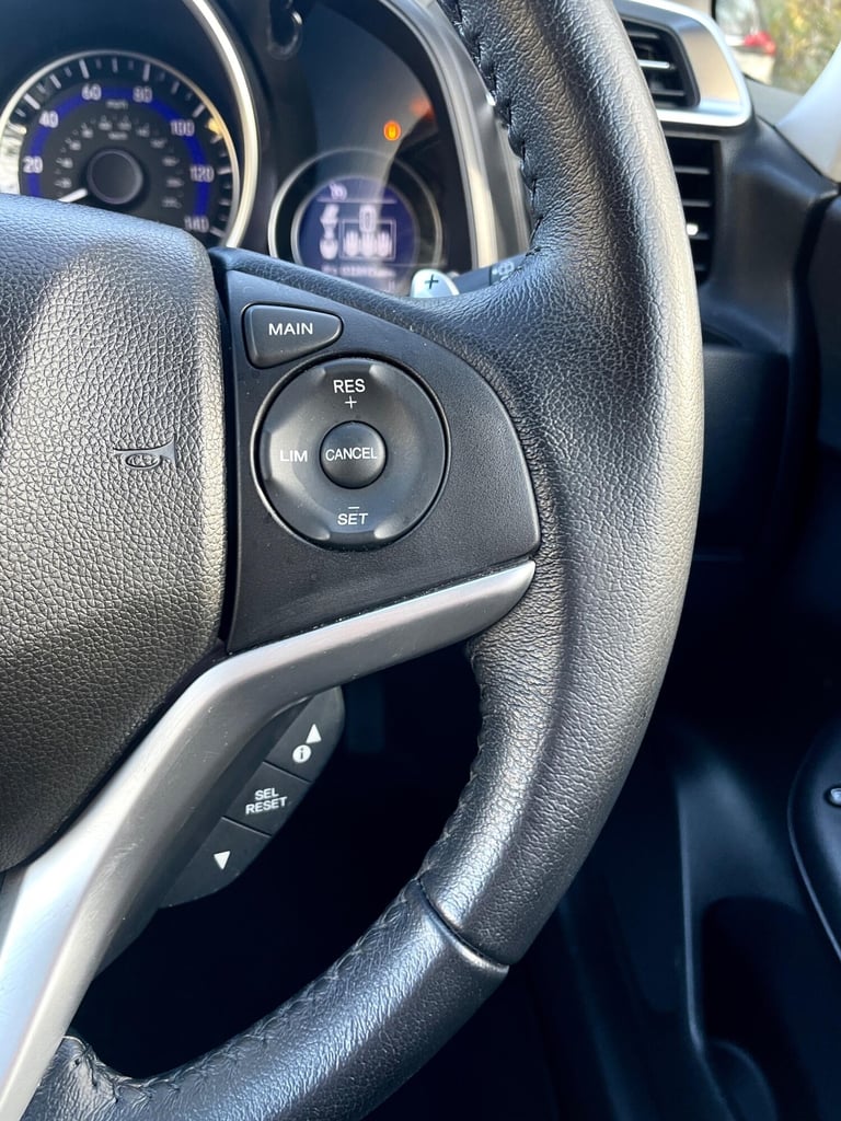 2016 Honda Jazz 1.3 EX Navi 5dr CVT HATCHBACK PETROL Automatic