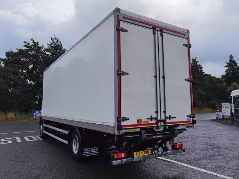 2022 DAF LF 260 4X2 with 28ft GRP Box