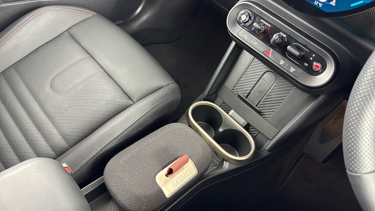 2024 MINI Cooper 2.0 S Sport 3dr Auto HATCHBACK PETROL Automatic