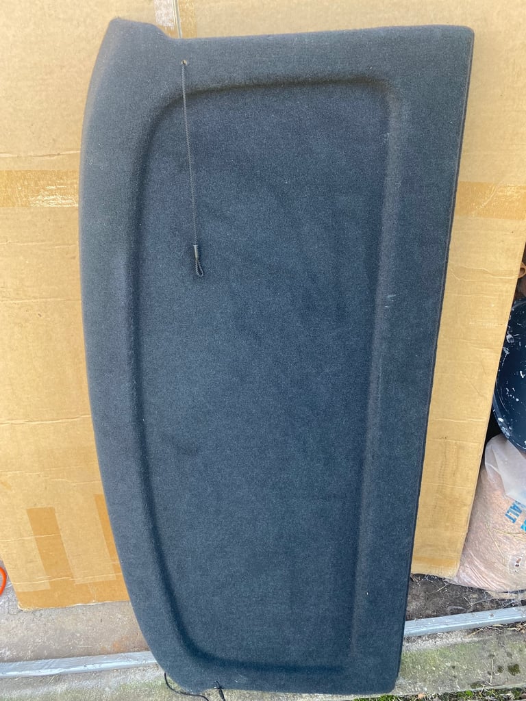 Car shelf VW Golf