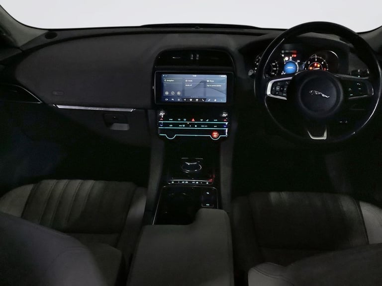 2018 Jaguar F-Pace 2.0 D180 Portfolio SUV 5dr Diesel Auto AWD Euro 6 (s/s) (180 ps) ESTATE Diesel...