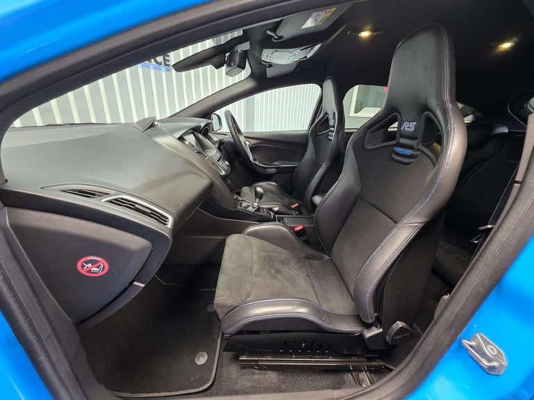 2017 Ford Focus 2.3T EcoBoost RS Hatchback 5dr Petrol Manual AWD Euro 6 (s/s) (350 ps) Hatchback ...
