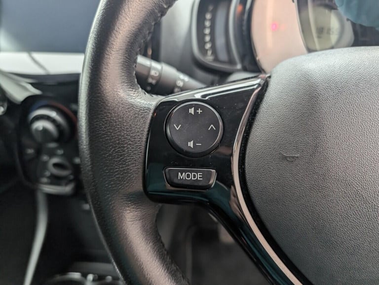 2020 Peugeot 108 1.0 Allure Hatchback 5dr Petrol Manual Euro 6 (s/s) (72 ps) - ALLOY, BLUETO HATC...