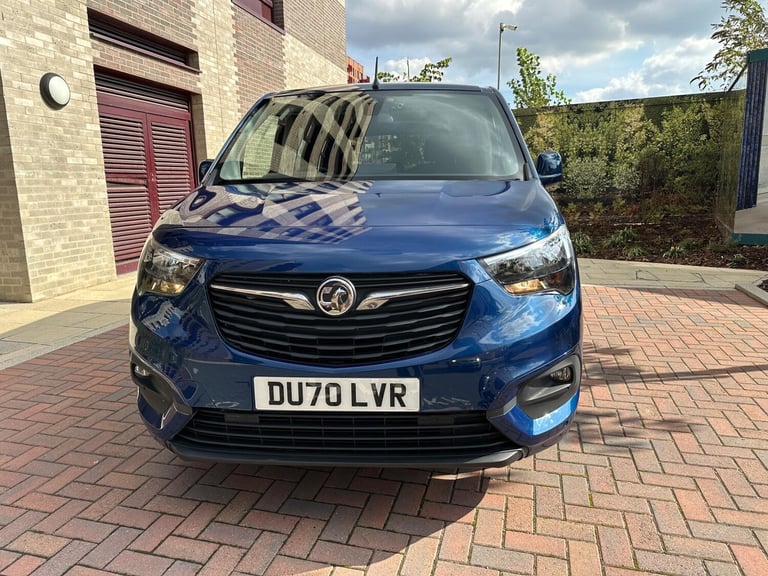 2020 Vauxhall Combo Life 1.5 Turbo D BlueInjection Energy Auto Euro 6 (s/s) 5dr MPV Diesel Automatic