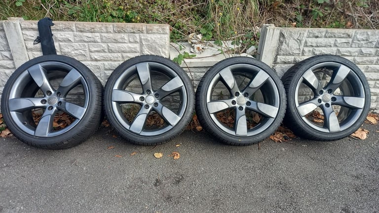 image for RARE Genuine 19" BBS Audi Rs 4/5/6/7 Deep 5x112 Concave Alloy Wheels  8T0071499A  8T0071499B 