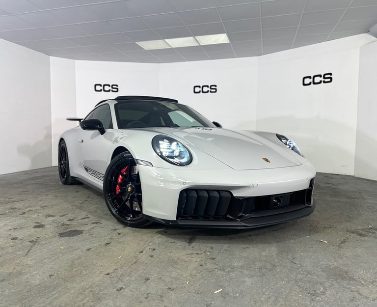 2025 Porsche 911 GTS t-Hybrid 2dr PDK COUPE Petrol/Electric Hybrid Manual
