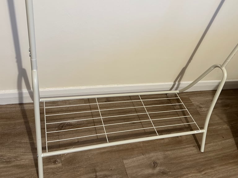 sturdy clores rail