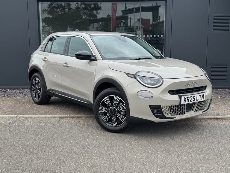 image for 2025 Fiat 600 1.2 Hybrid 48V 5dr eDCT-6 Hatchback Petrol Automatic