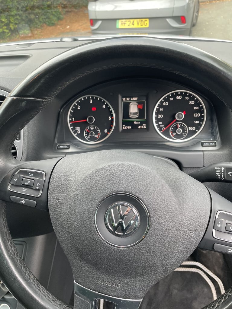 Volkswagen, TIGUAN, Estate, 2016, Manual, 1968 (cc), 5 doors