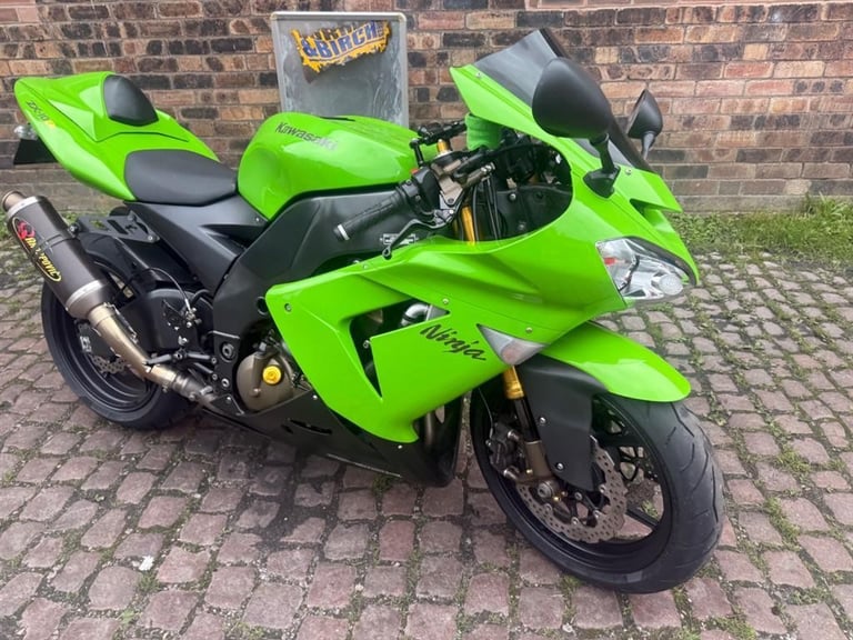 Kawasaki Ninja ZX-10R ZX10R ZX10-R, C1H, 2004, Clean, Akrapovic FSH, delivery,