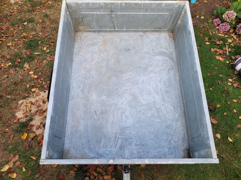 Erde 102 metal car trailer 