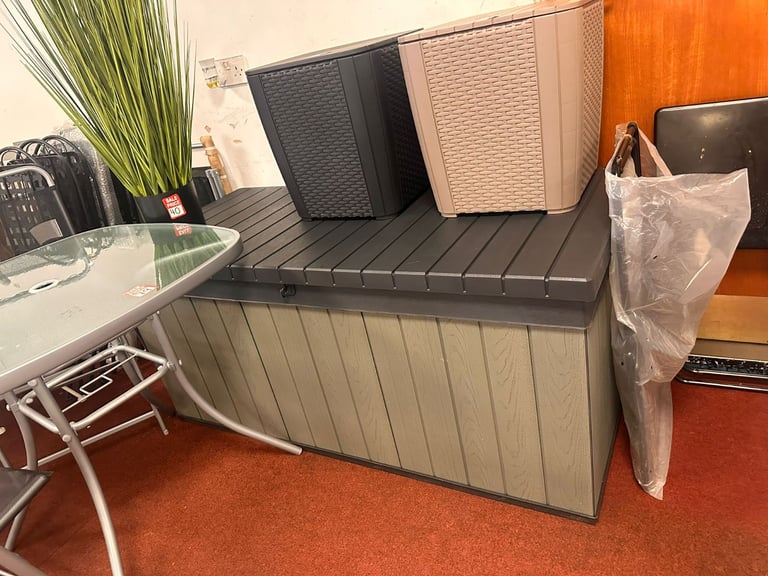 image for Keter Darwin 454L Outdoor Garden Storage Box - Green