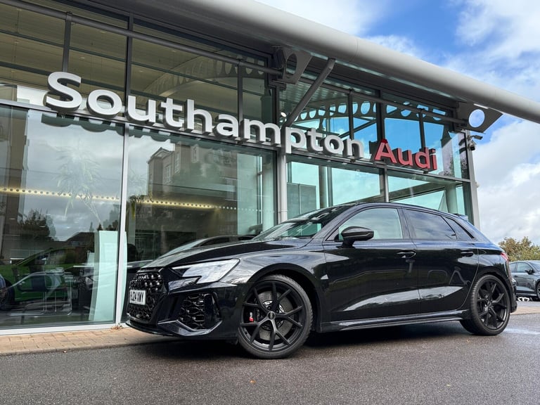  Audi RS3 2.5 TFSI Carbon Black Sportback 5dr Petrol S Tronic quattro Euro 6 (s/s) (4 Petrol Auto...