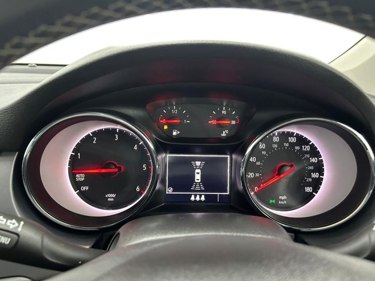 2019 Vauxhall Astra 1.6 CDTi ecoTEC BlueInjection Tech Line Nav Hatchback 5dr Diesel Manual Eur H...
