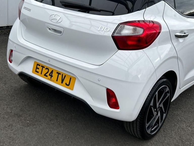 2024 Hyundai i10 1.0 Premium Hatchback 5dr Petrol Auto Euro 6 (s/s) (63 ps) Hatchback PETROL Auto...