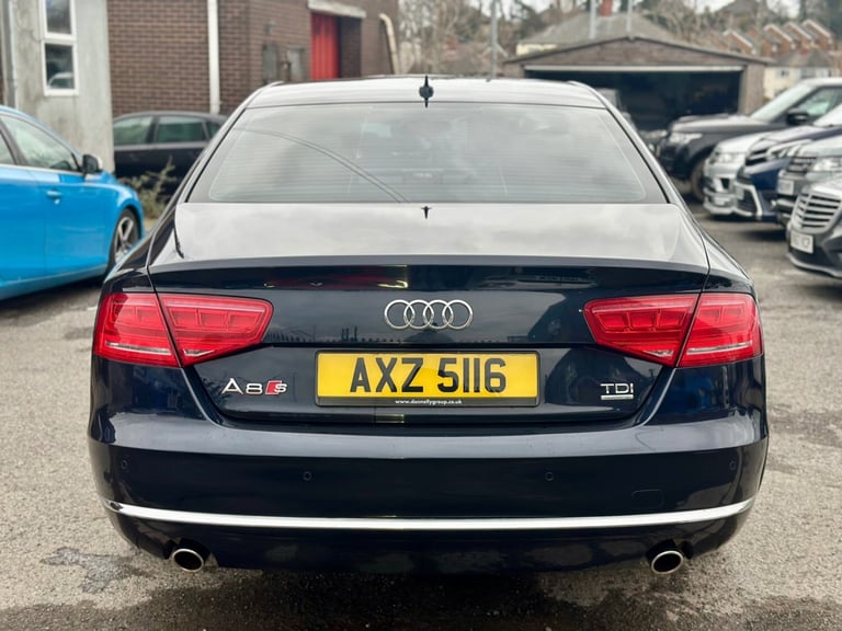 10 2010 AUDI A8 3.0 TDi QUATTRO SE AUTO