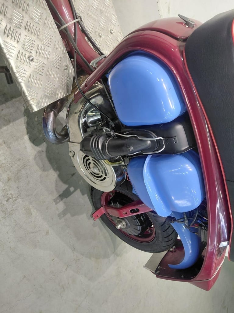 Lambretta Li125 Series 3 STAFFORD MOTORCYCLES LIMITED