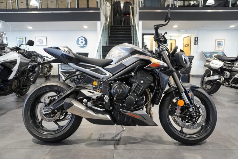 Triumph Street Triple 765 RS, 2025, Silver Ice. IN STOCK NOW