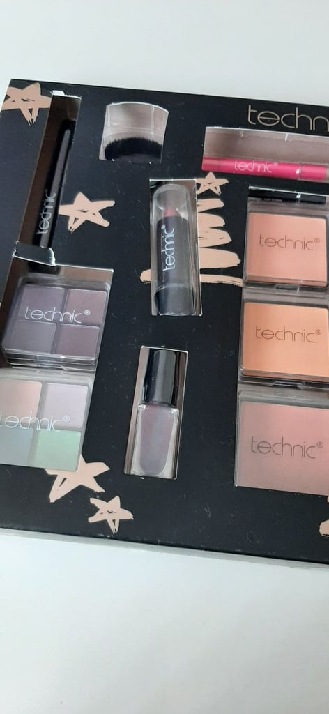 Makeup set