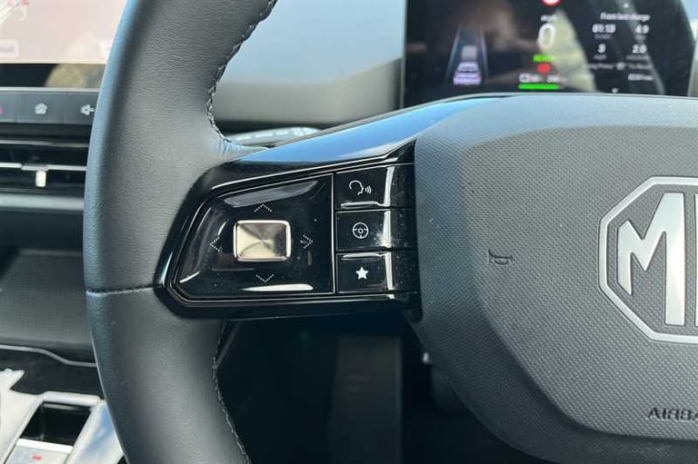 2023 MG MG4 64kWh Trophy Long Range Hatchback 5dr Electric Auto (203 ps) Hatchback Electric Autom...