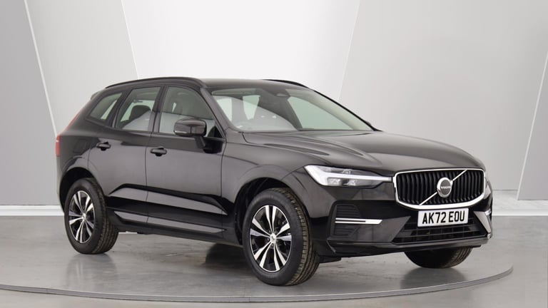 image for 2022 Volvo XC60 B5 (P) AWD Core (Rear Camera, Heated Seats, Leather) ESTATE Petrol/Electric Hybri...
