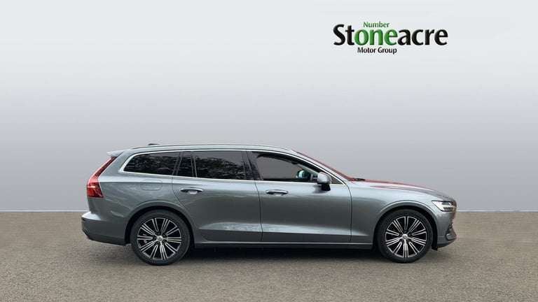 2020 Volvo V60 2.0 D3 Inscription Plus Estate 5dr Diesel Auto Euro 6 (s/s) (150 ps) ESTATE Diesel...