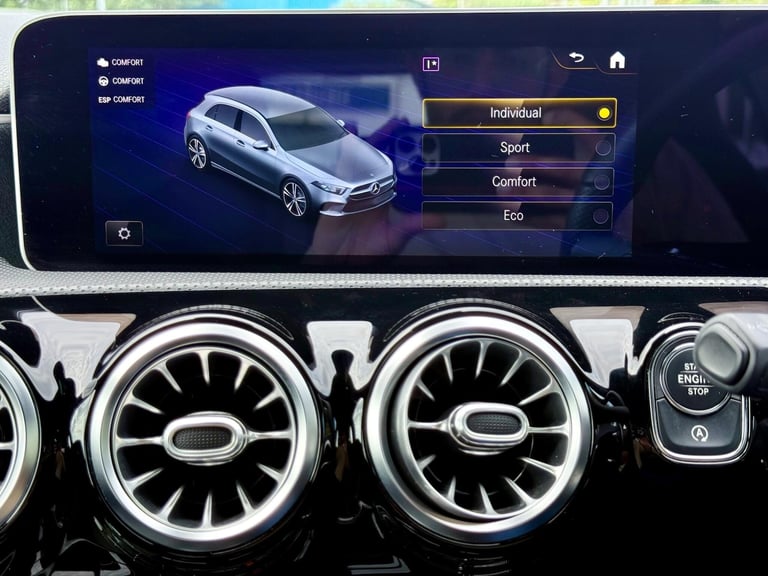 2019 Mercedes-Benz A-Class 1.3 A180 AMG Line (Premium) 7G-DCT Euro 6 (s/s) 5dr HATCHBACK Petrol A...