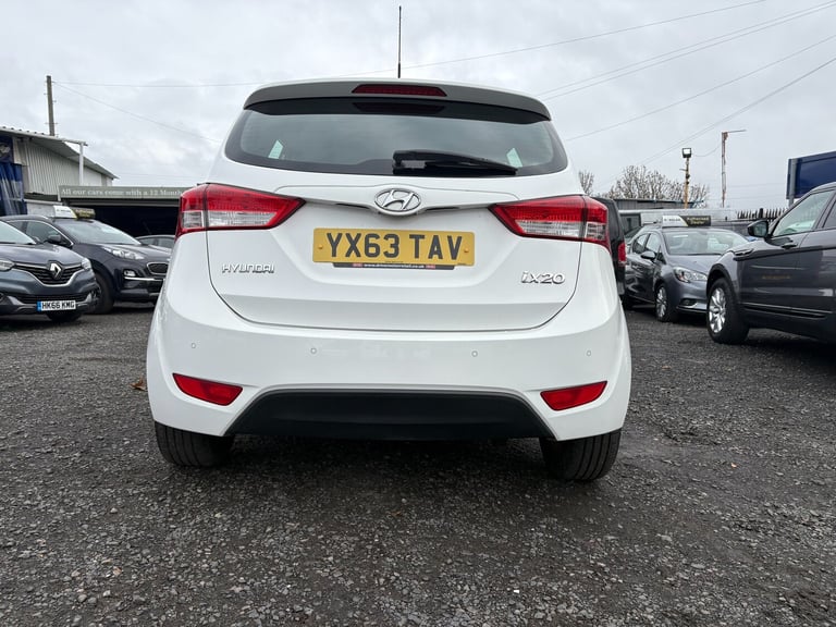 2013 Hyundai ix20 1.6 Active Hatchback 5dr Petrol Auto Euro 5 (123 bhp) Petrol