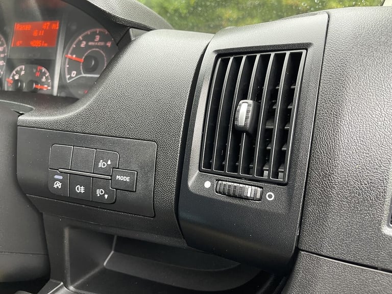 2022 Peugeot Boxer 2.2 BlueHDi 335 Professional L3 H2 Euro 6 (s/s) 5dr PANEL VAN Diesel Manual