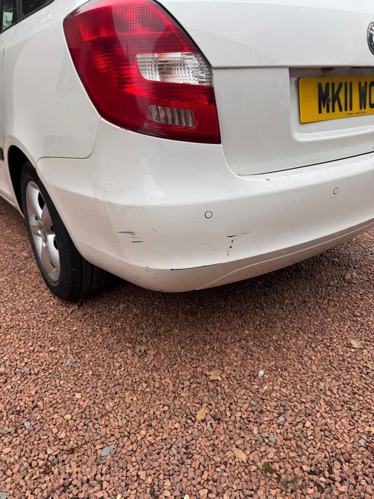 Skoda, FABIA, Estate, 2011, Manual, 1199 (cc), 5 doors