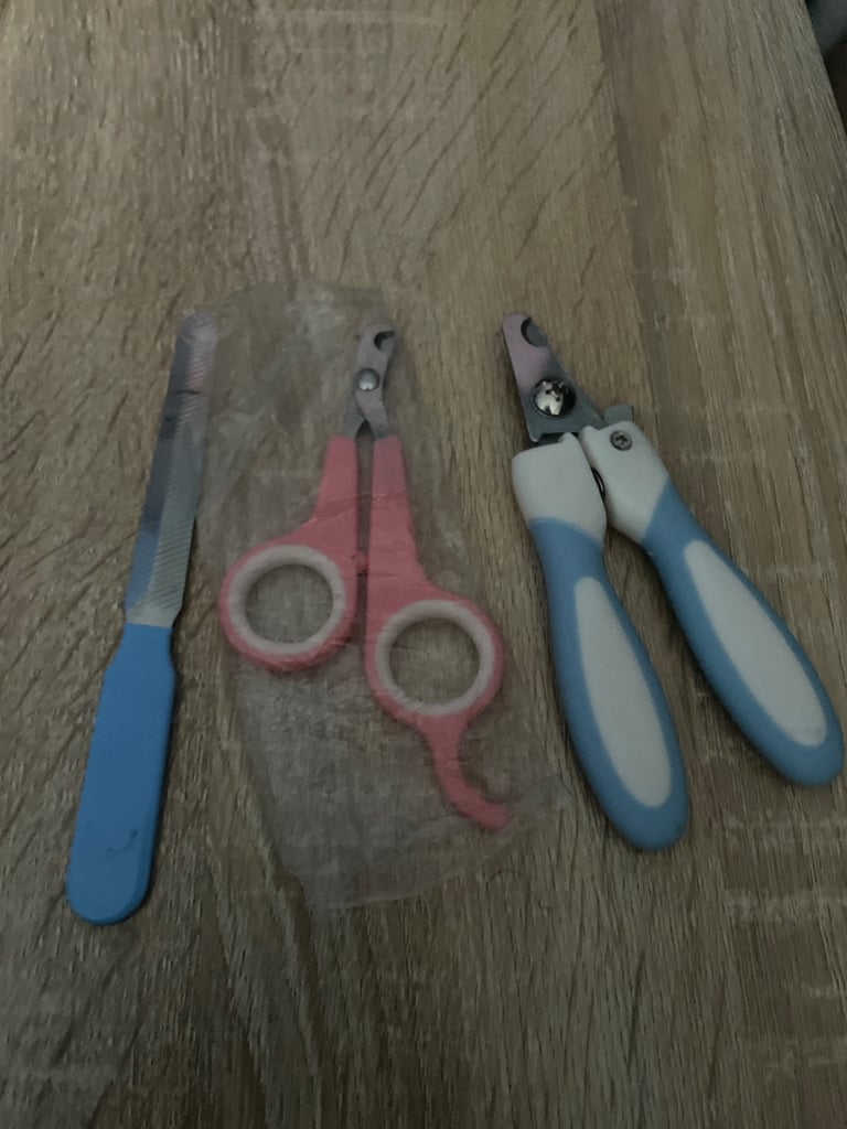 Pet nail clippers set 