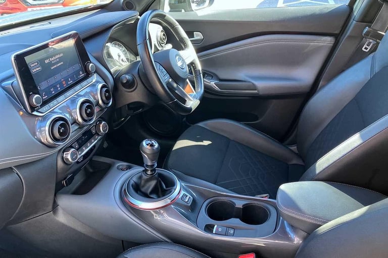  Nissan Juke 1.0 DiG-T 114 Tekna 5dr Petrol Manual