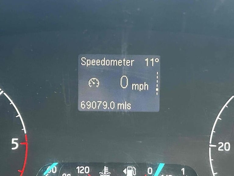 2018 Ford Tourneo Custom 2.0 EcoBlue 130ps Low Roof 8 Seater Titanium MPV DIESEL Manual