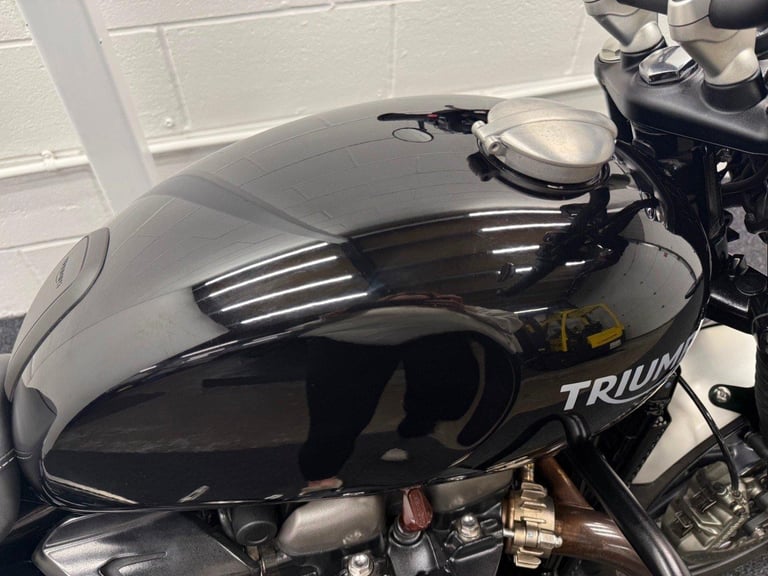 2021 Triumph Speed Twin ** Lovely Condition - Full Service History - Warranty **