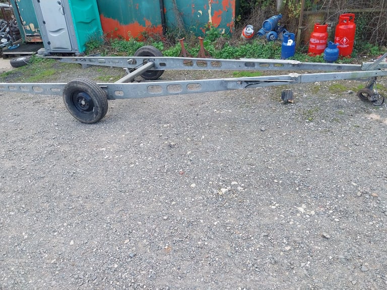Caravan chassis 