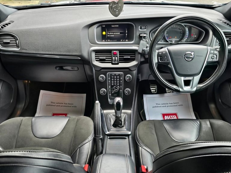 2017 Volvo V40 2.0 D2 R-Design Nav Plus Hatchback 5dr Diesel Manual Euro 6 (s/s) (120 ps) Hatchba...