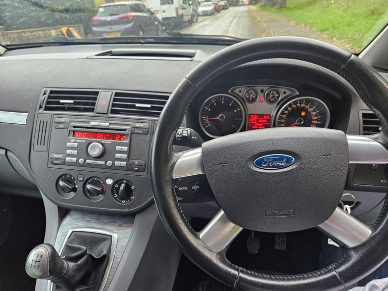 Ford c max 1.6 zetec ULEZ COMPLIANT LOVELY DRIVE 