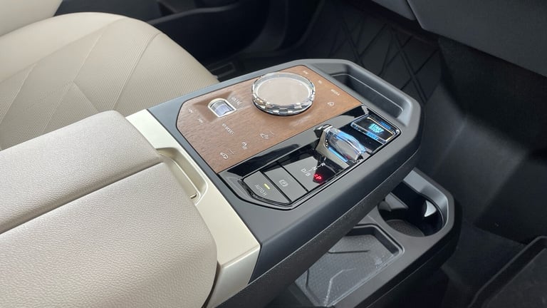 2022 BMW iX 385kW xDrive50 M Sport 111.5kWh 5dr Auto Electric Estate Estate Electric Automatic