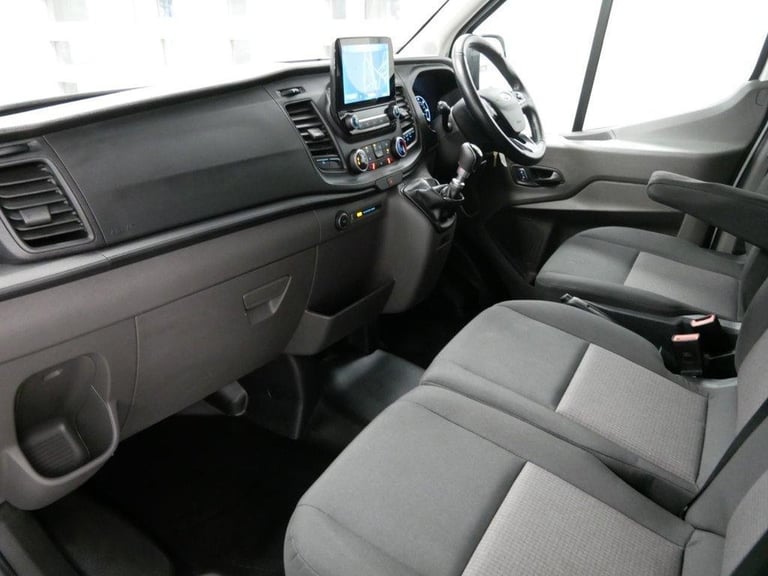 2021 TRANSIT 310 2.0 EBL L2 MEDIUM H2 MEDIUM ROOF LEADER ( AIR CON + SAT NAV )